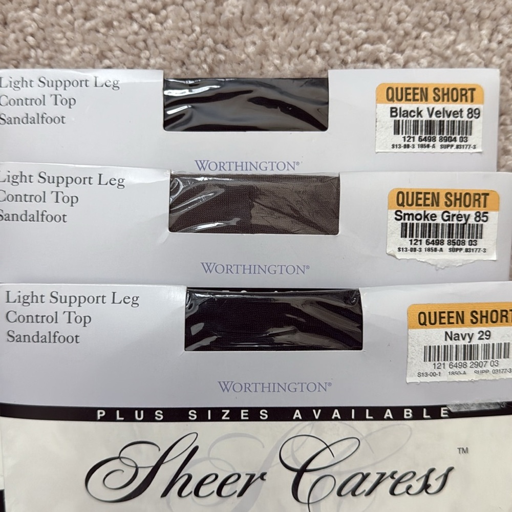 Vintage JCPenney Worthington Sheer Pantyhose 
Lot of 3